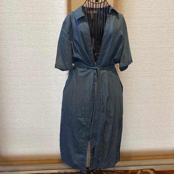 BCBGENERATION Chambray medium wash blue duster - Picture 4 of 9